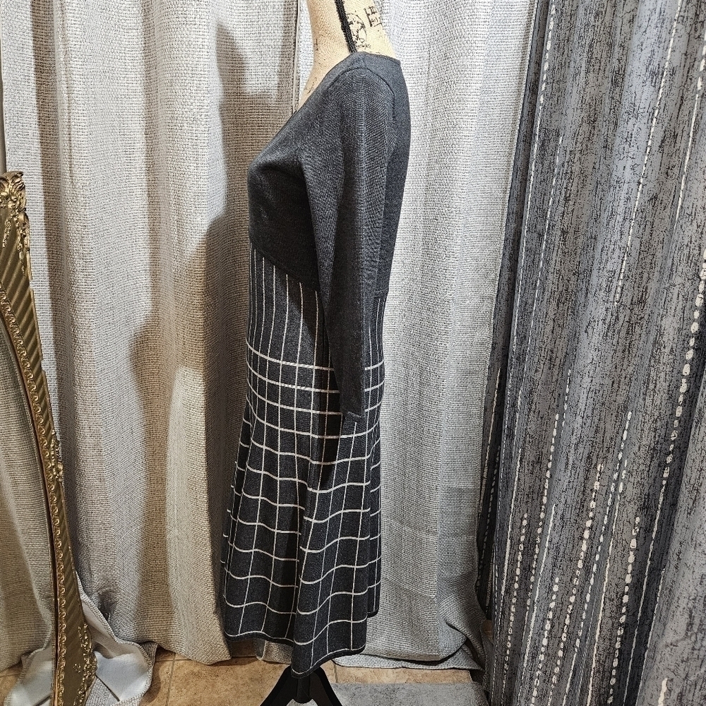 Nine West Gray Knit Geometric Midi Dress Size XS - Picture 3 of 11
